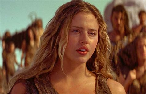 What Ever Happened To Estella Warren, ‘Daena’ From  